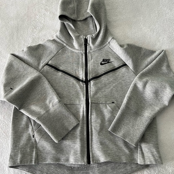 Nike Zip-Up Sweatshirt - Picture 1 of 6